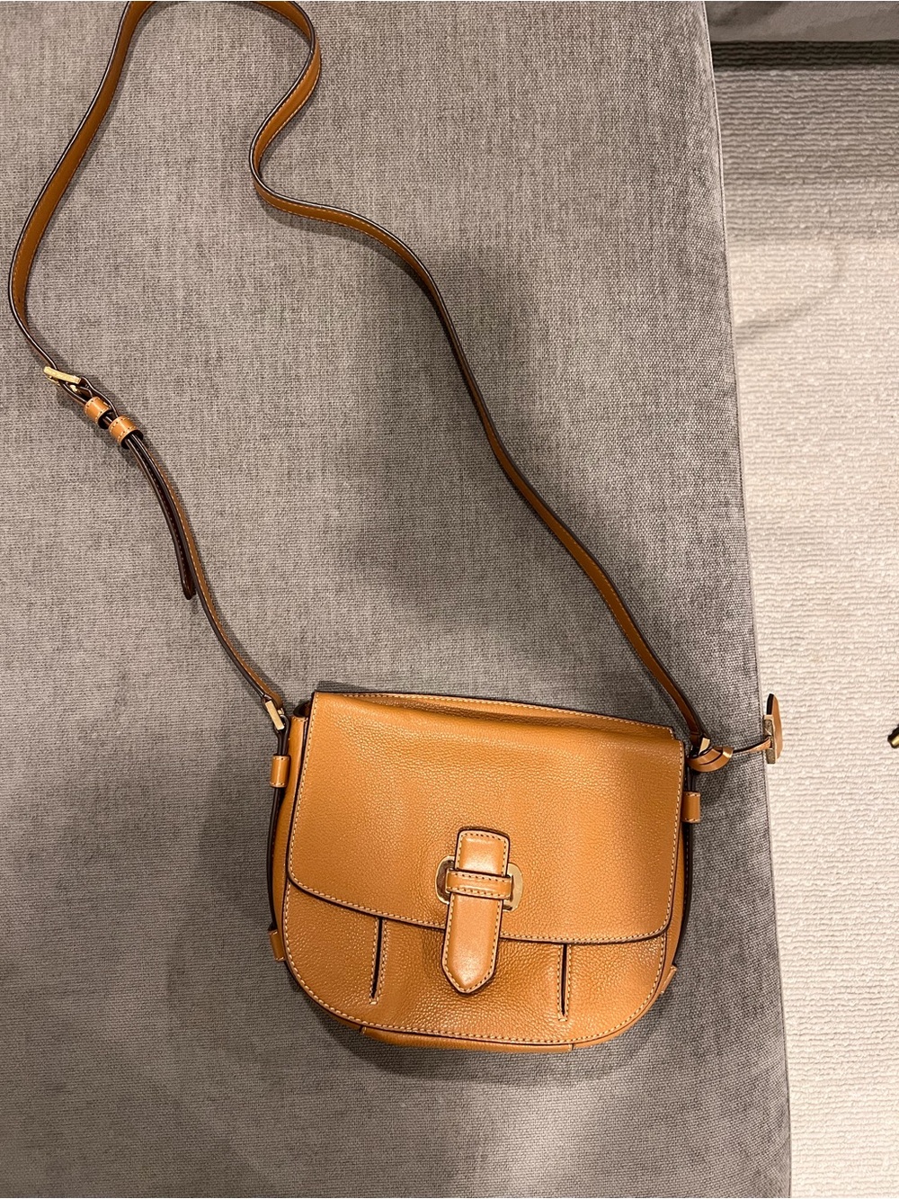 Michael Kors Saddle Crossbody in Cognac Tan